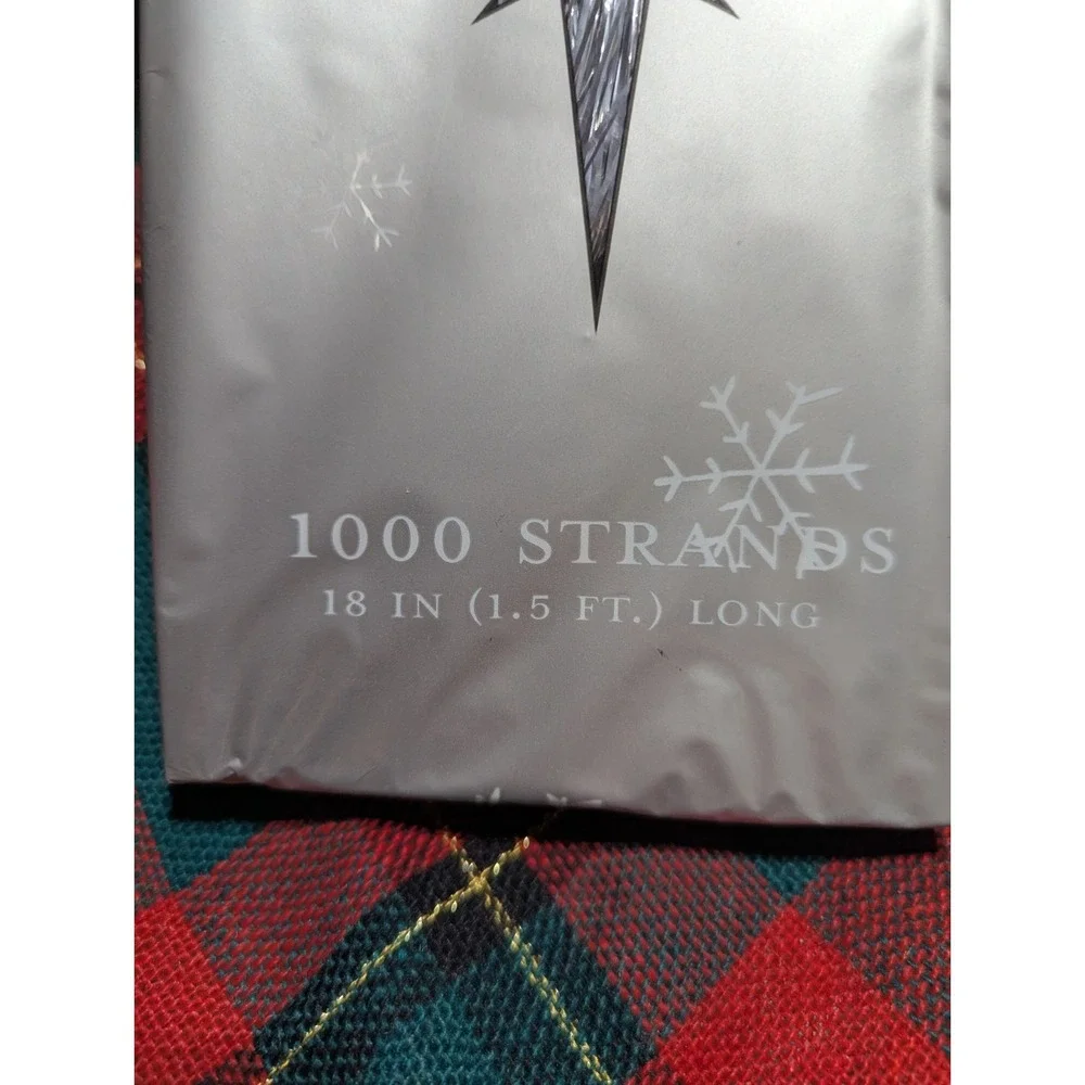 Christmas Icicles 1000 Strands 18